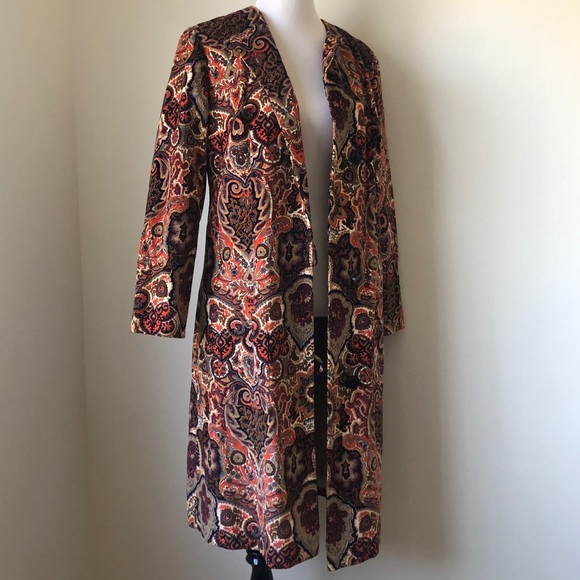 Jackets & Blazers - BEAUTIFUL VELVET VINTAGE PAISLEY COAT